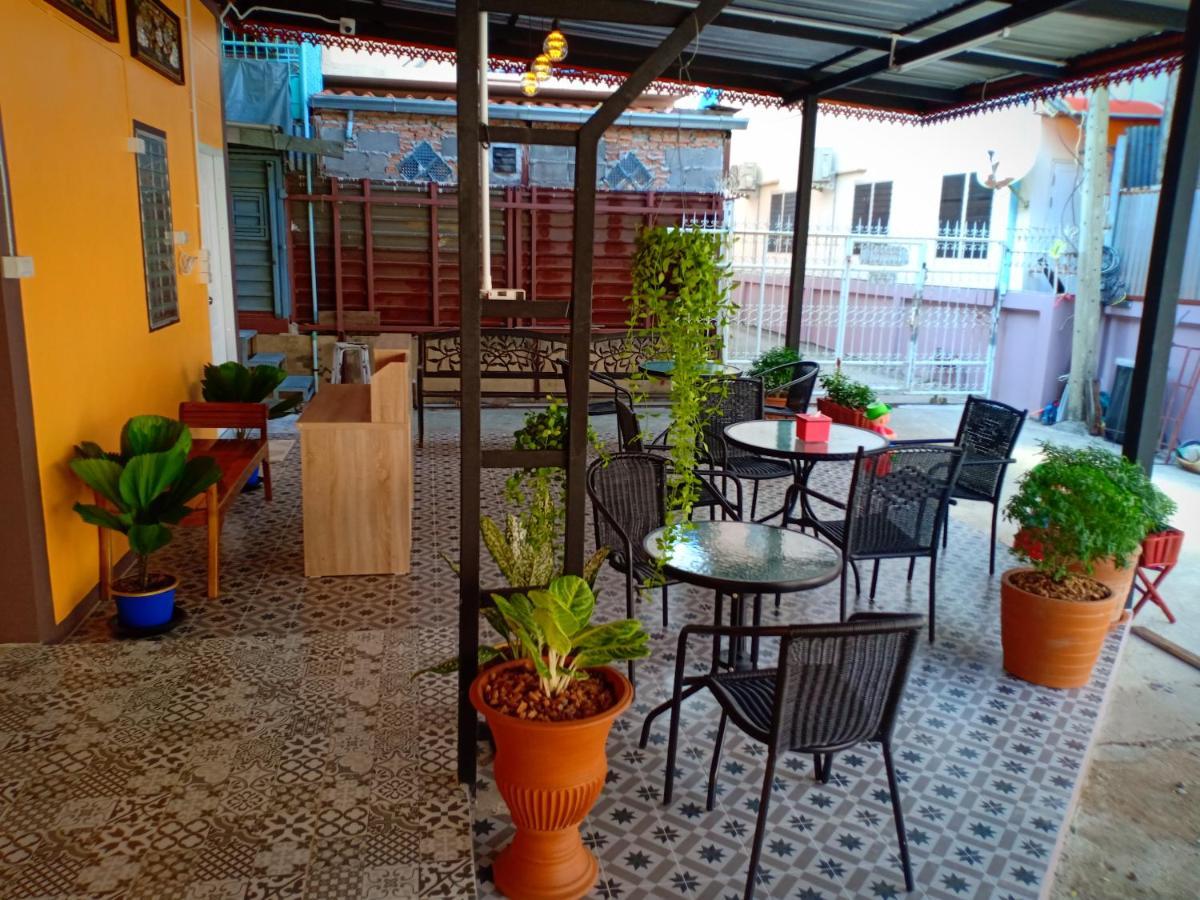 Siri Guesthouse Phra Nakhon Si Ayutthaya Buitenkant foto