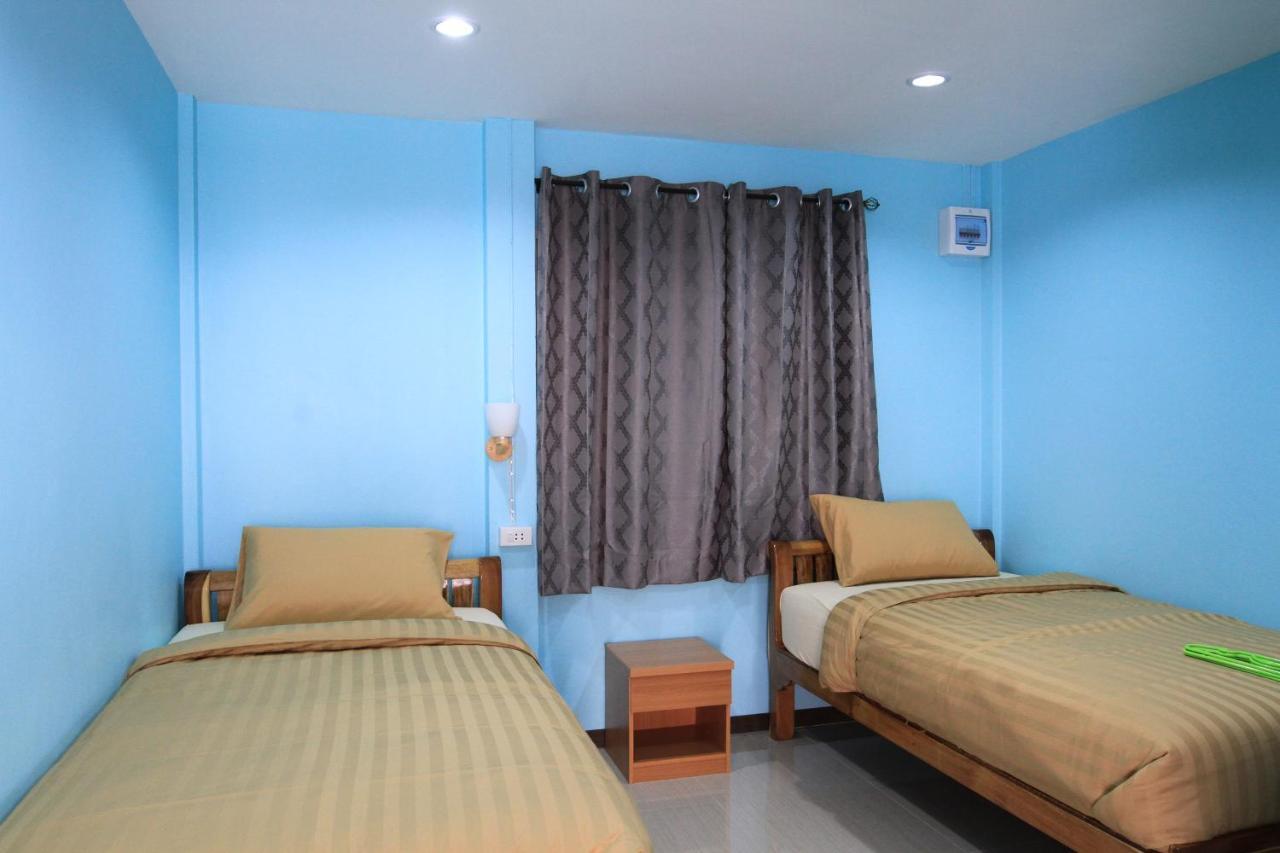 Siri Guesthouse Phra Nakhon Si Ayutthaya Buitenkant foto