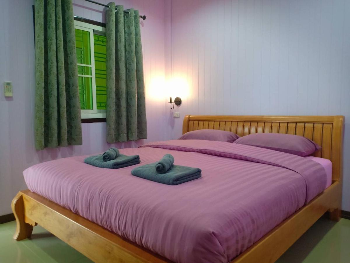 Siri Guesthouse Phra Nakhon Si Ayutthaya Buitenkant foto