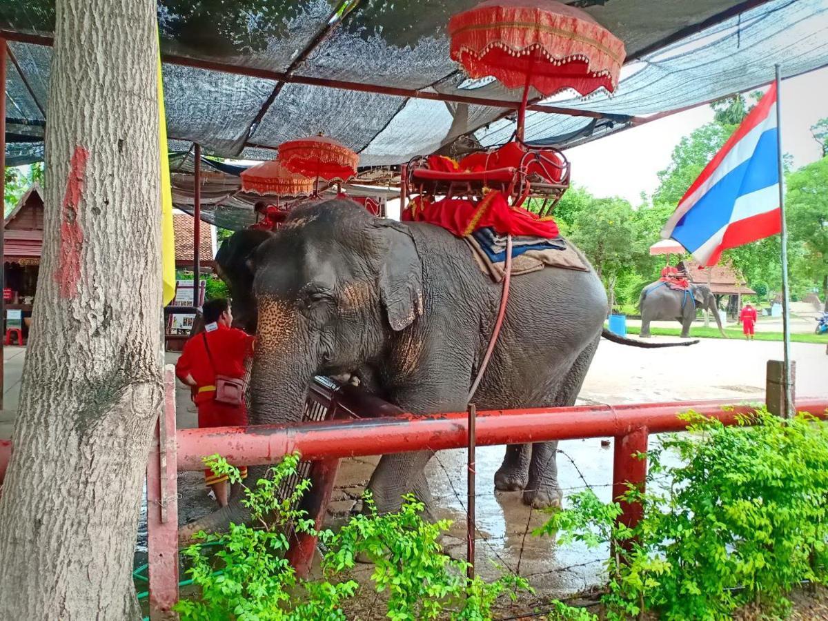Siri Guesthouse Phra Nakhon Si Ayutthaya Buitenkant foto