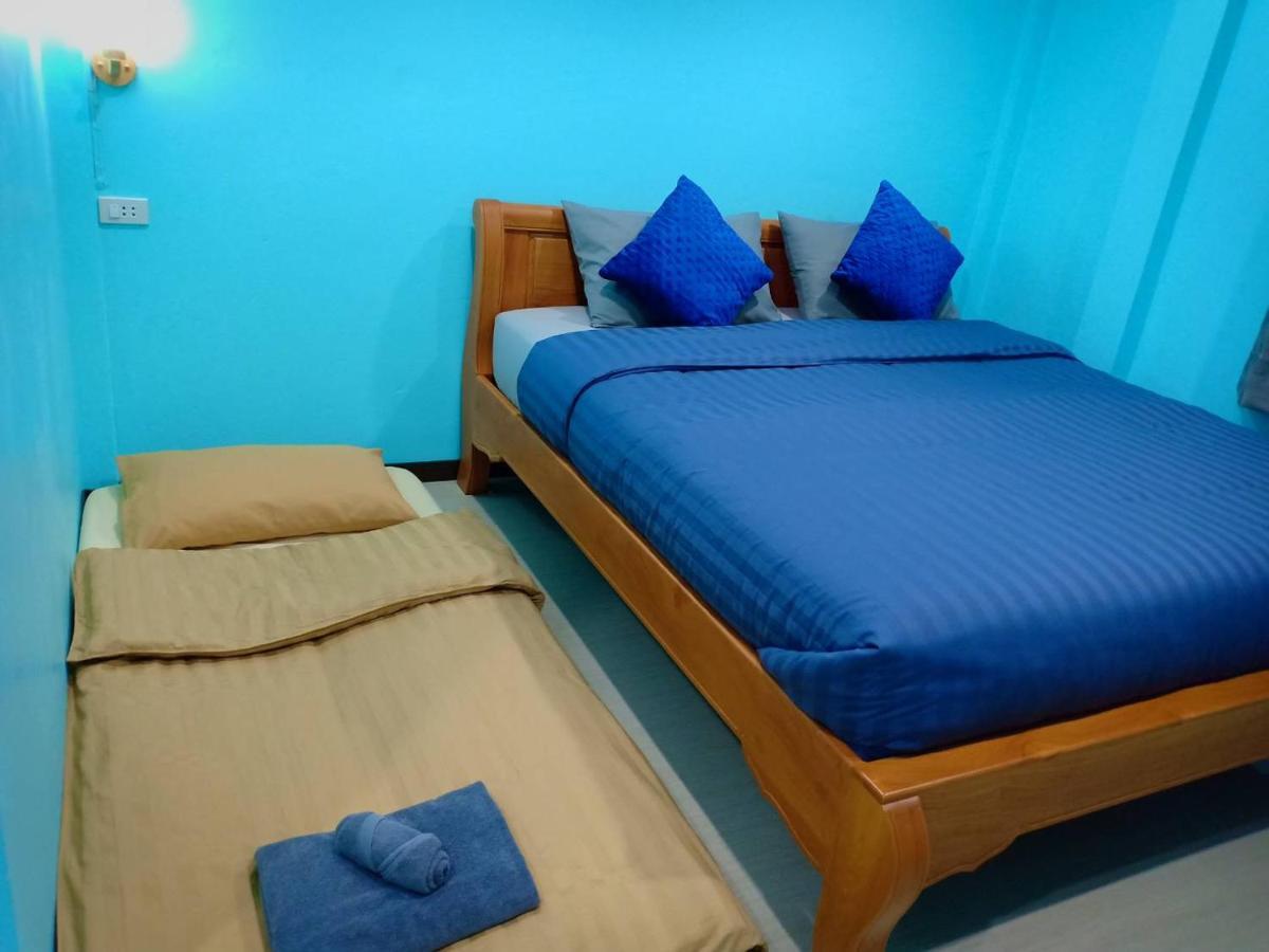 Siri Guesthouse Phra Nakhon Si Ayutthaya Buitenkant foto
