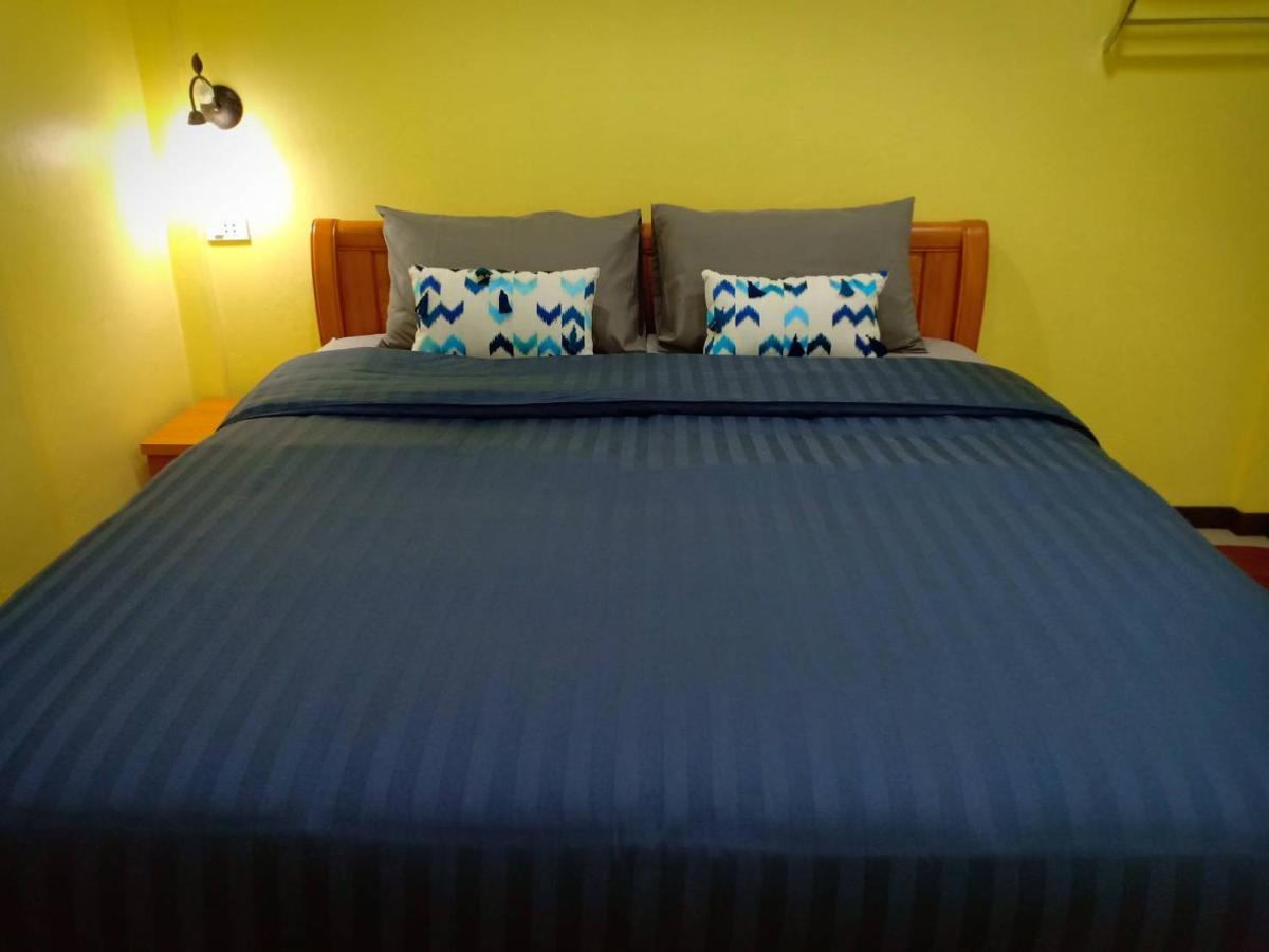 Siri Guesthouse Phra Nakhon Si Ayutthaya Buitenkant foto