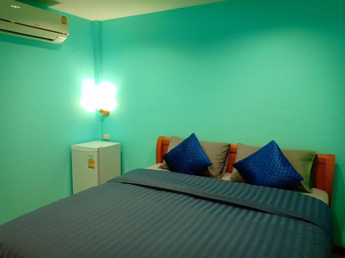 Siri Guesthouse Phra Nakhon Si Ayutthaya Buitenkant foto