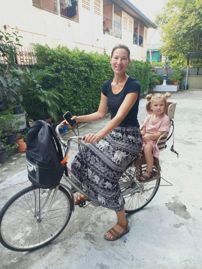 Siri Guesthouse Phra Nakhon Si Ayutthaya Buitenkant foto